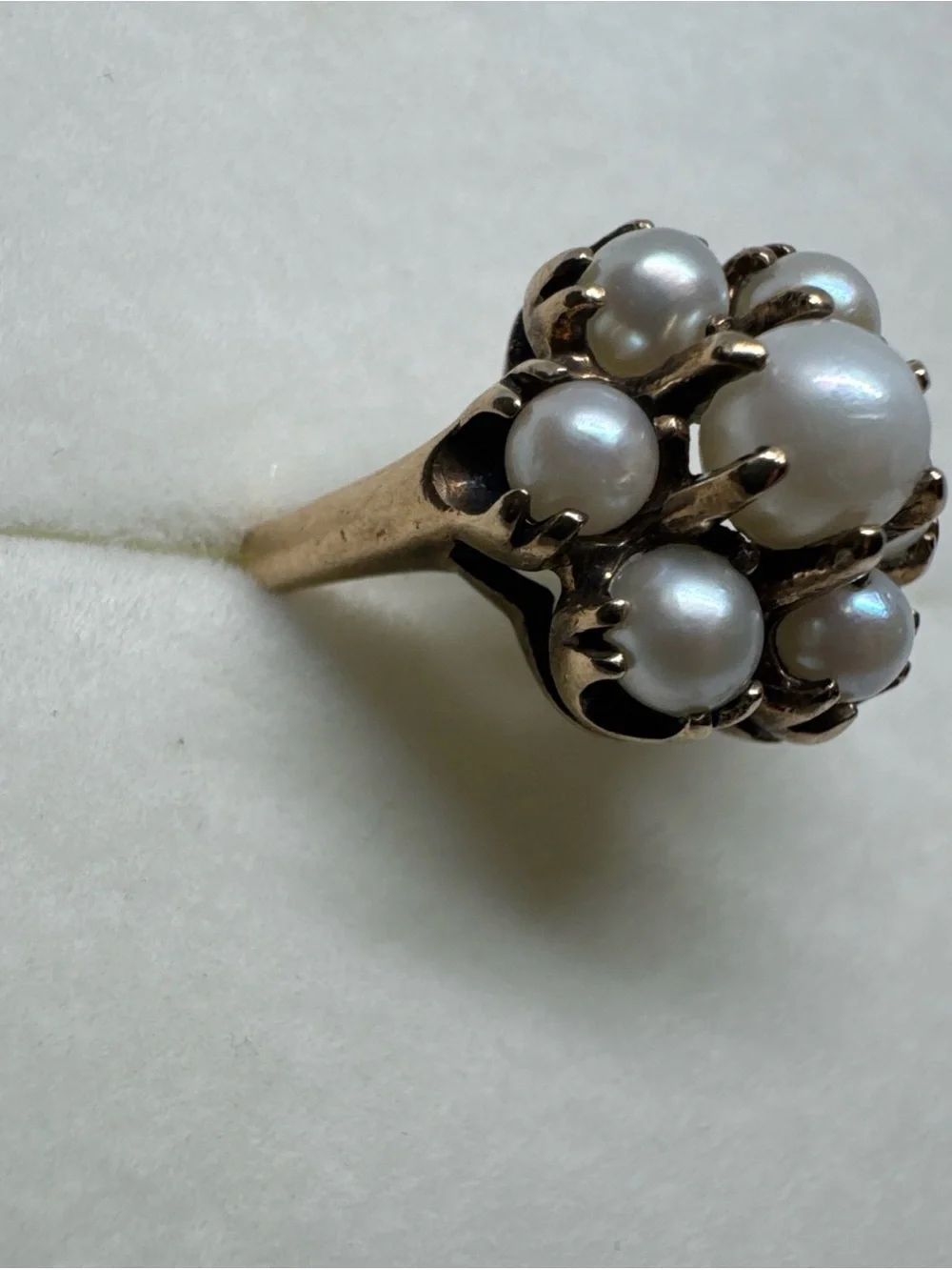 Vintage 10K Yellow Gold Pearl Flower Ring Size 5.5 Seven Pearls Claw 3.8g